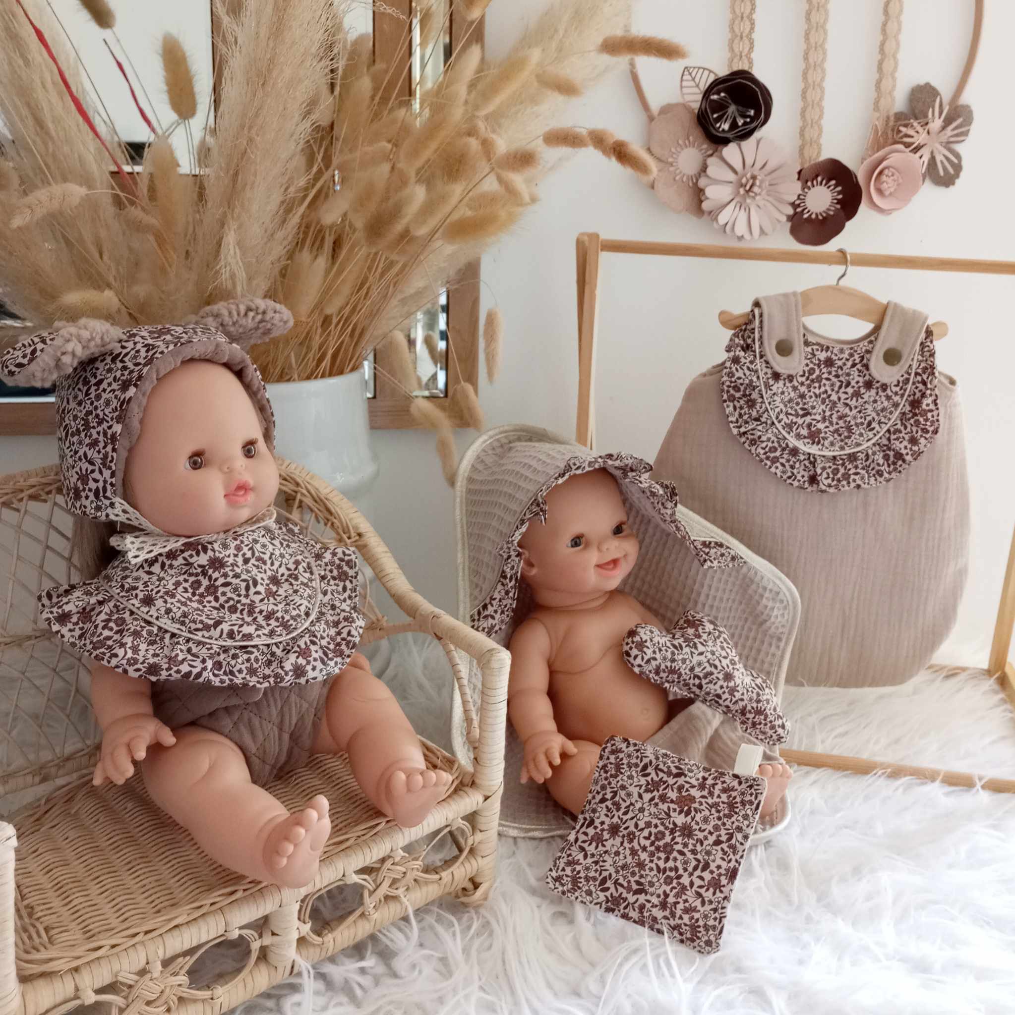 coffret petites fleurs marrons