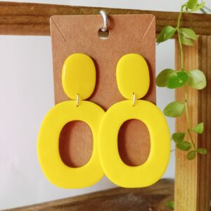 Modèle Lily jaune citron