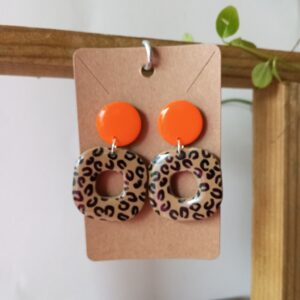 Boucles petit modèle carré léopard et orange clémentine