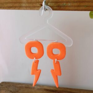 Bijoux éclair et carré orange fluo
