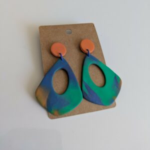 Bijoux triangle arrondi orange , bleu et vert