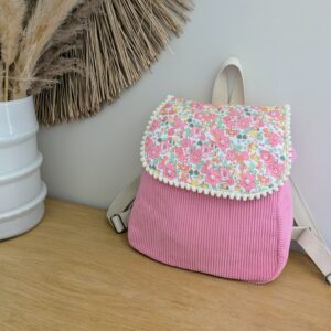 Sac à dos rabat galon pompon ou passepoilé