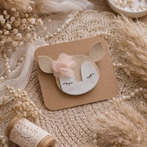 Barrette biche noeud nude